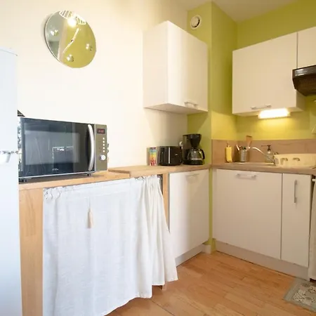 דירה Spacieux Avec Balcon A En Bresse בורג-אן-ברס