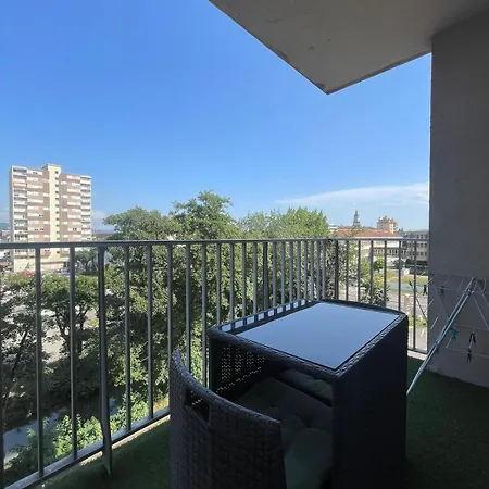דירה Spacieux Avec Balcon A En Bresse